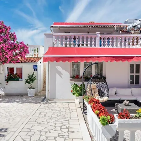 아파트 Sweet 트로기르